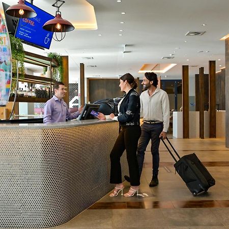 Holiday Inn Express Newcastle By Ihg Ngoại thất bức ảnh