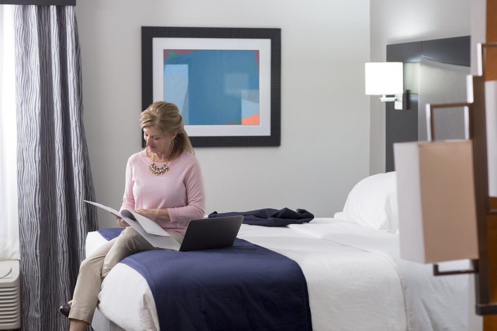 Holiday Inn Express Newcastle By Ihg Ngoại thất bức ảnh